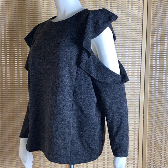Zara W&B Collection Gray Knit Ruffle Cold Shoulder Sleeve Sweater Size Large - Picture 3 of 5